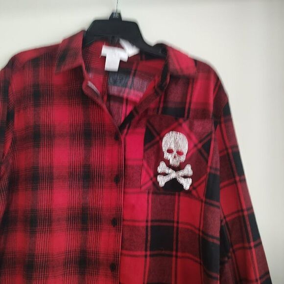 New Life Love Is For Eternity Red Black Plaid Flannel Shirt Skull Women's M - Picture 2 of 2